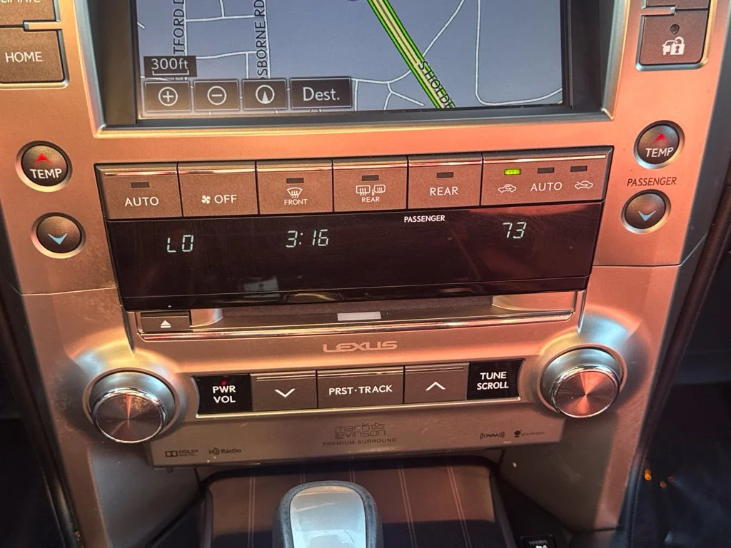 Used 2021 White Lexus 460 Luxury image 23