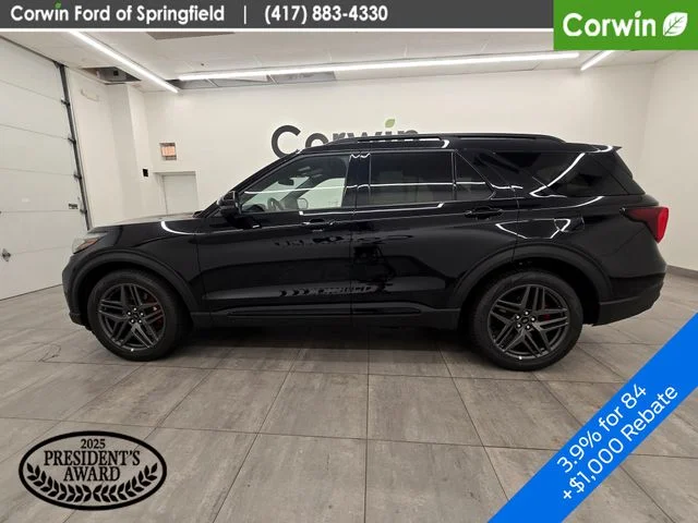 New 2026 Agate Black Metallic Ford ST image 2