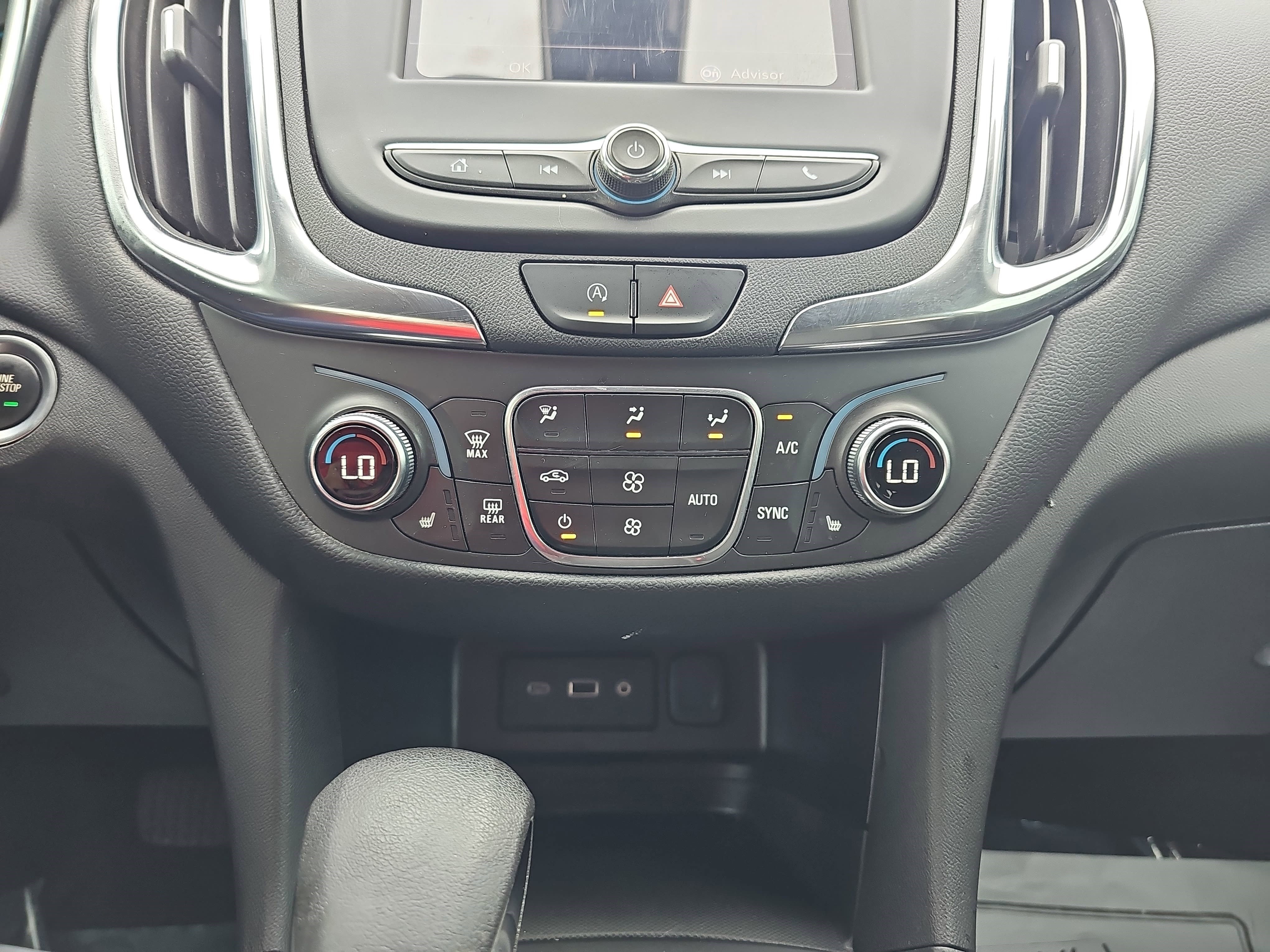 Used 2022 Silver Ice Metallic Chevrolet LT image 19