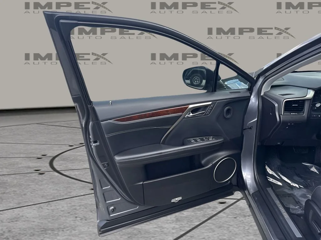 Used 2018 Gray Lexus 350 image 27