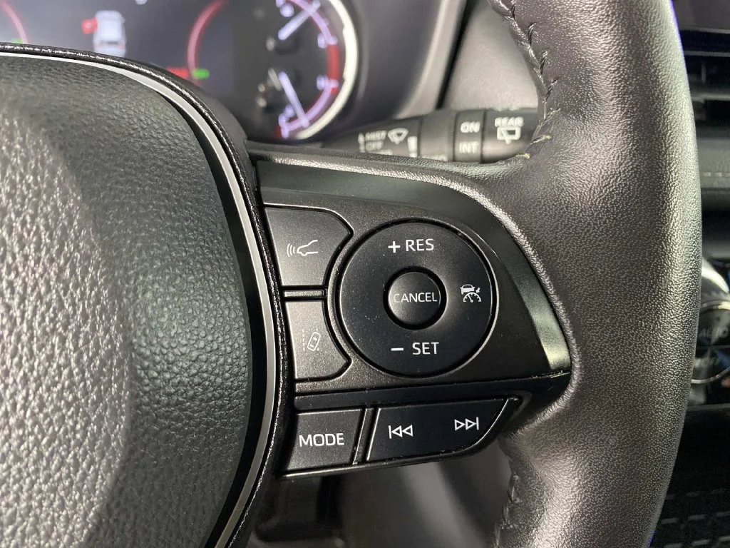 Used 2025 Magnetic Gray Metallic Toyota XLE image 16
