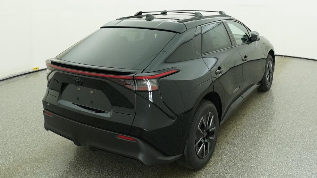New 2026 Midnight Black Metallic Toyota XLE image 22