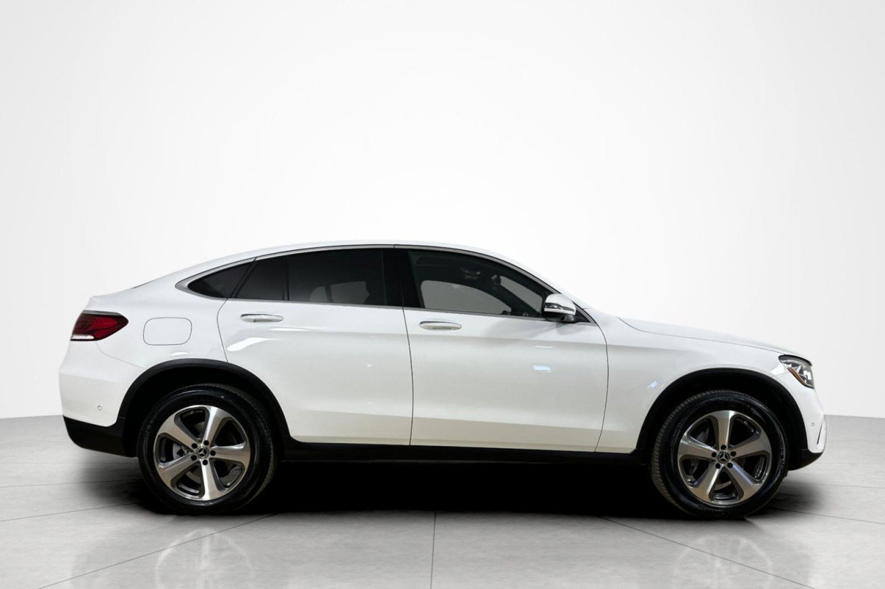 Used 2023 Polar White Mercedes-Benz GLC 300 image 6