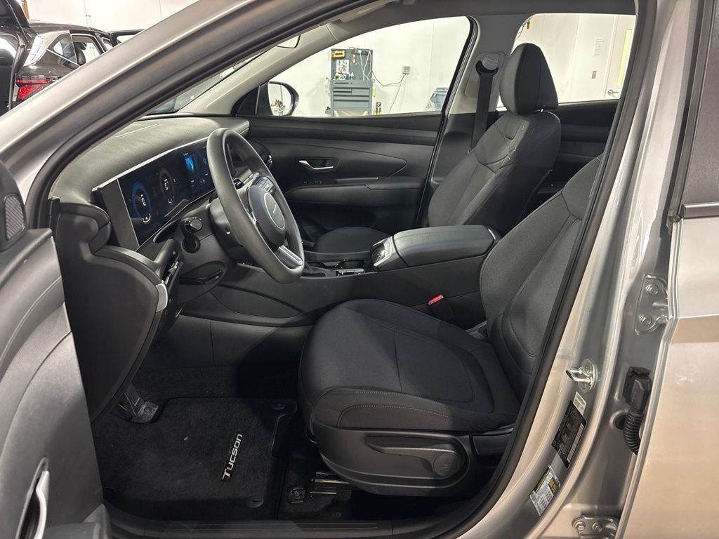 Used 2026 Silver Hyundai SE image 26