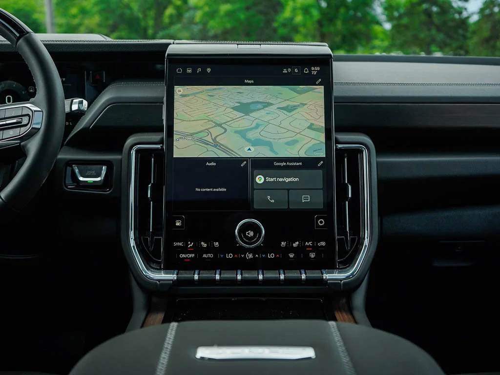 2026 GMC Yukon XL Denali - Photo 17