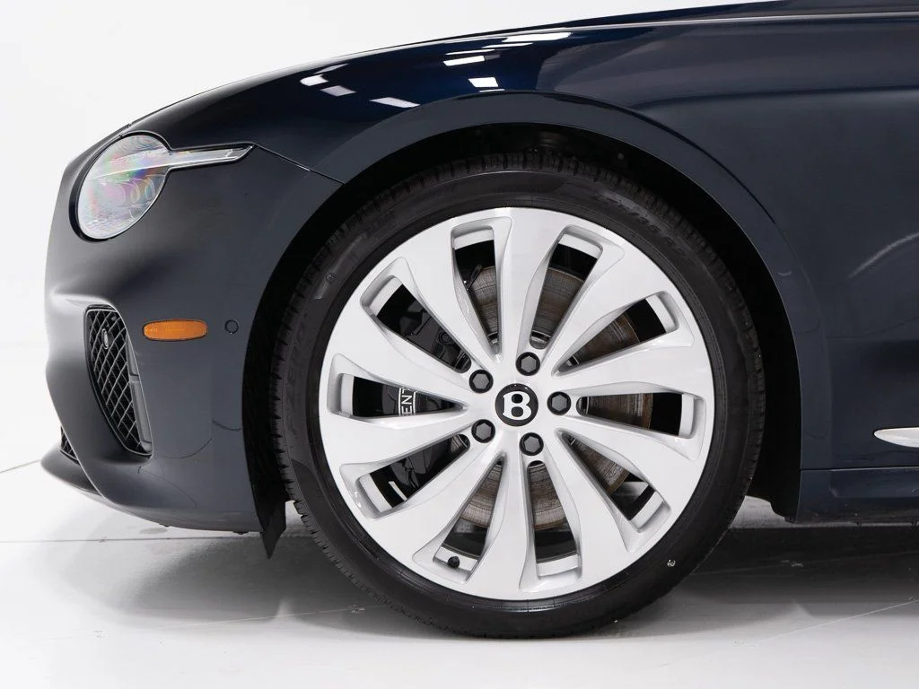 New 2026 Dark Sapphire Bentley  image 48