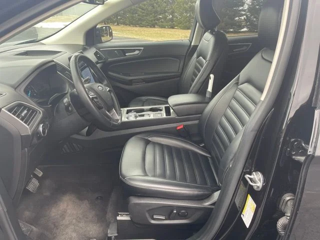 Used 2024 Black Ford SEL image 11