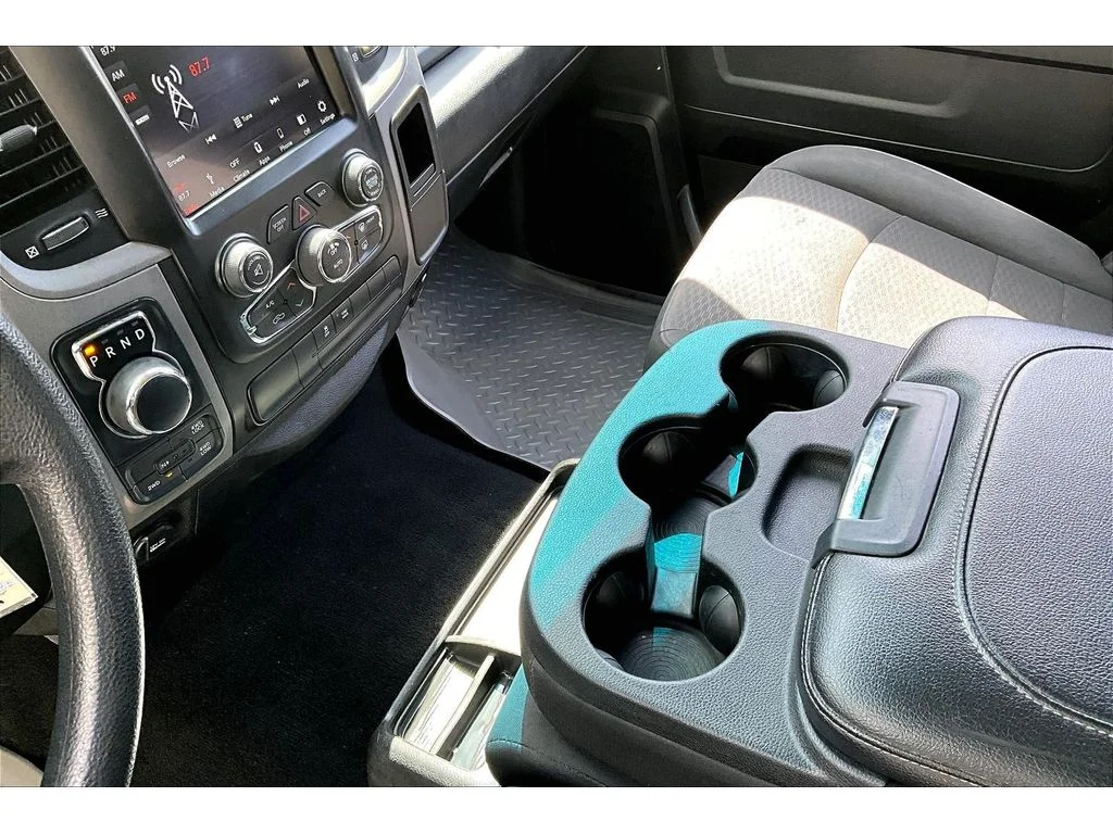 Used 2019 Blue Ram Express image 17
