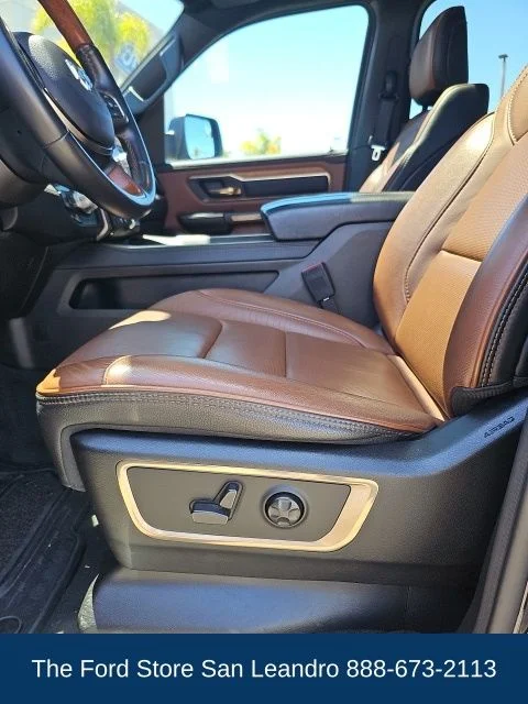 Used 2022 Diamond Black Ram Limited image 14