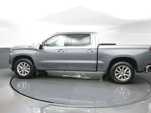 Used 2021 Gray Chevrolet LTZ image 4
