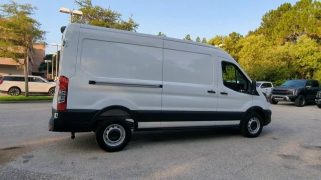 New 2026 Oxford White Ford Cargo Van image 92