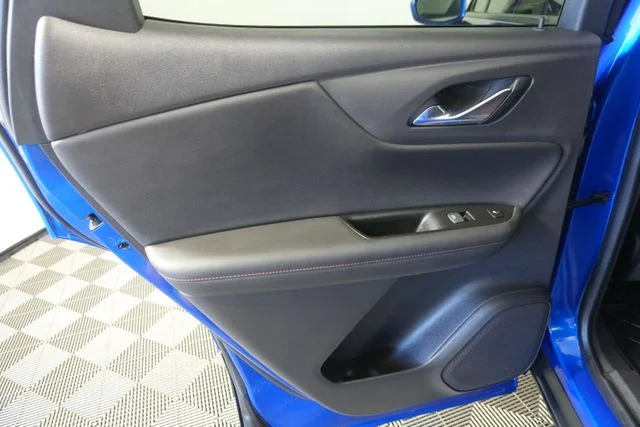 Used 2019 Kinetic Blue Metallic Chevrolet RS image 33