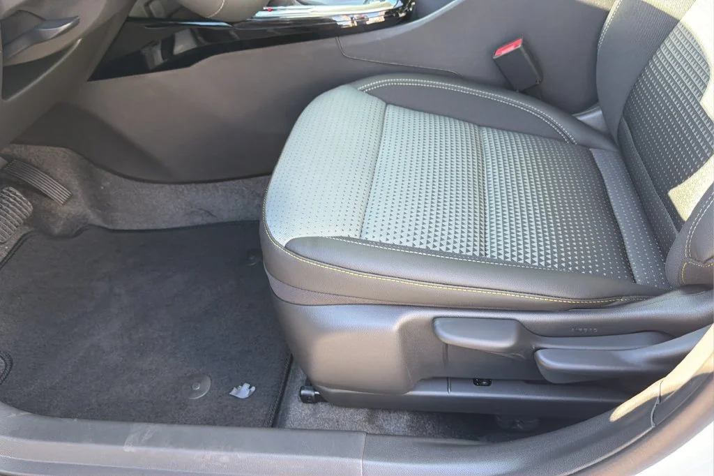 New 2026 Summit White Chevrolet LT image 18