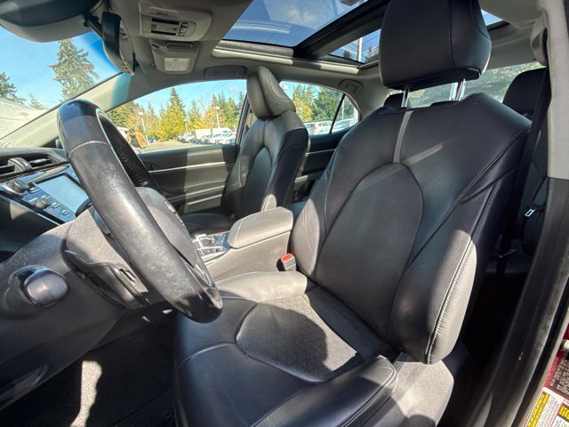 Used 2018 Ruby Flare Pearl Toyota XSE image 5