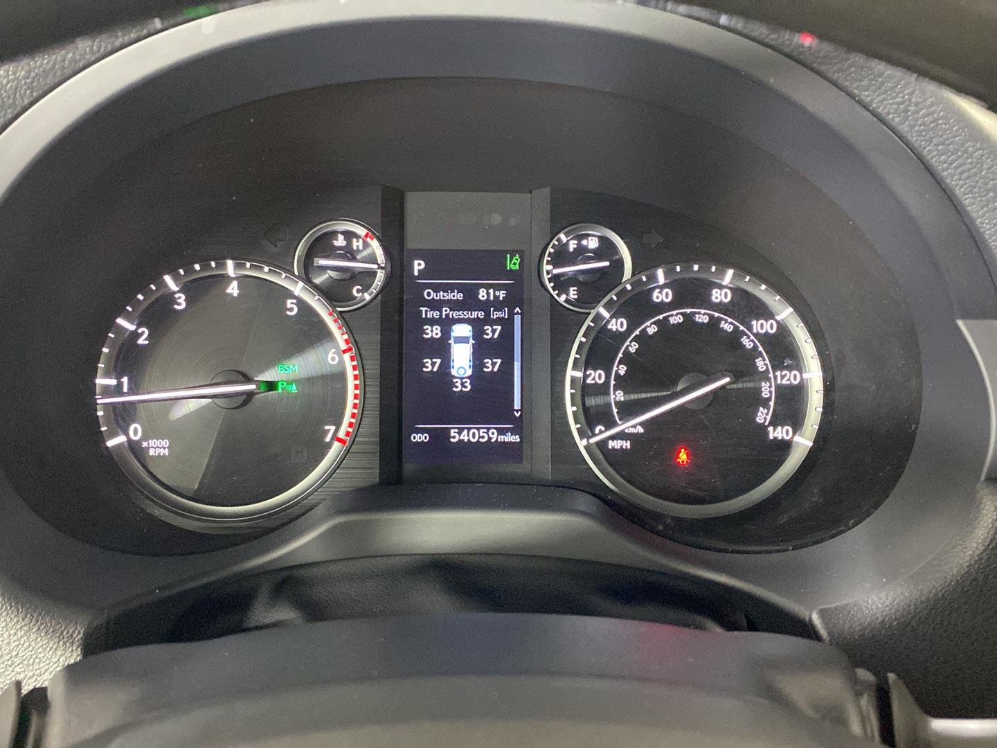 Used 2022 Black Onyx Lexus GX 460 Premium image 18