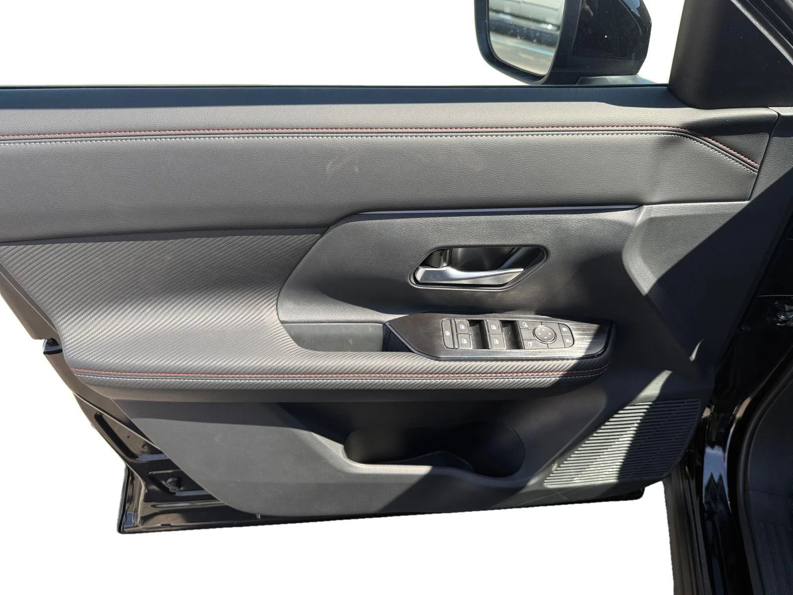 New 2026 Super Black Nissan SR image 9