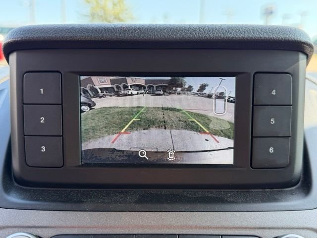 Used 2019 White Ford XL image 17