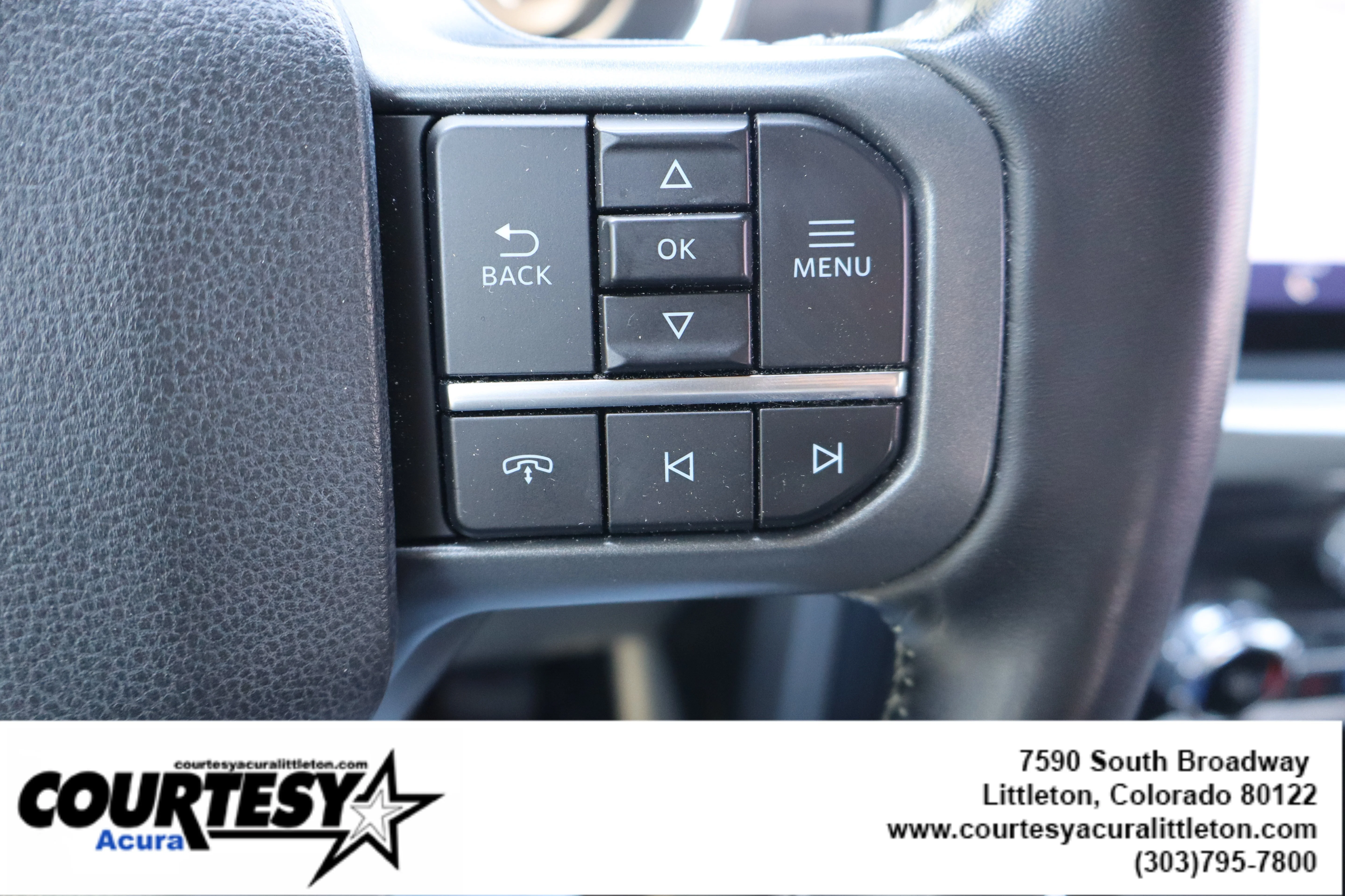 Used 2022 Black Ford LARI image 12