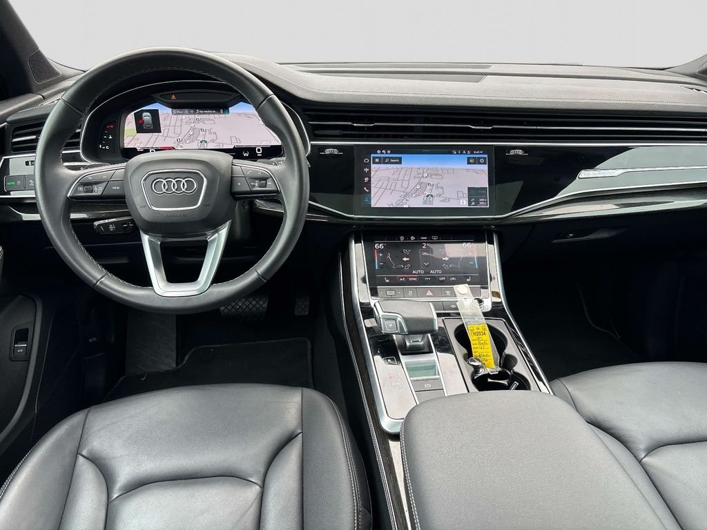 Used 2025  Audi 55 Premium Plus image 8