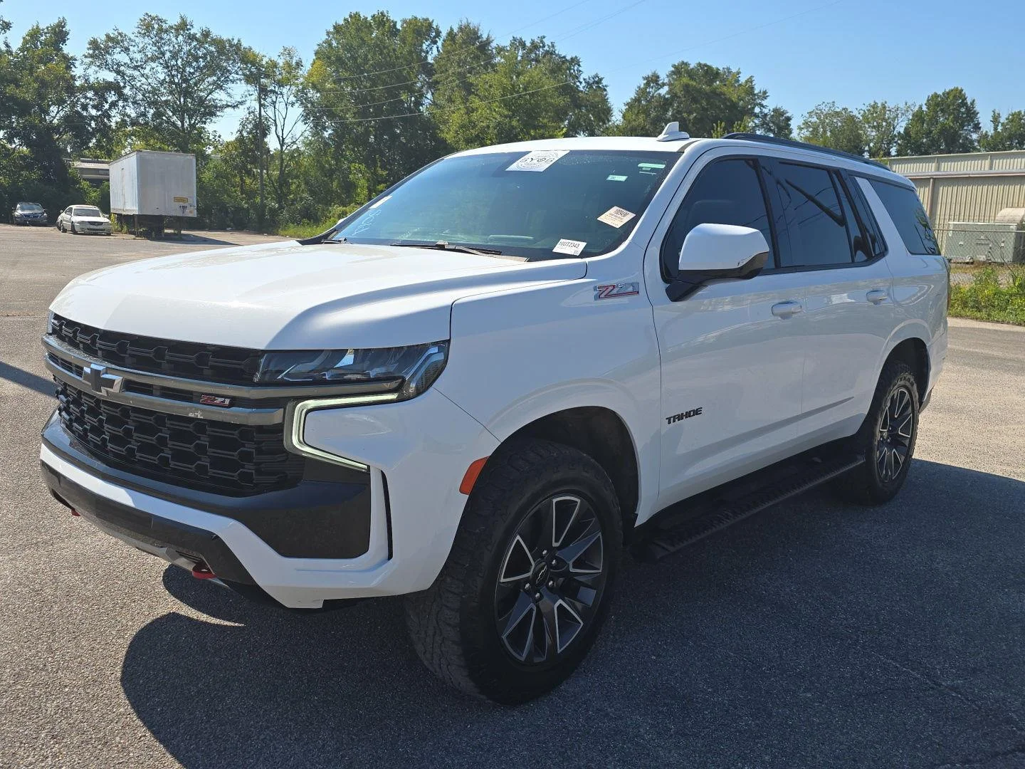 Used 2021 Summit White Chevrolet Z71 image 9