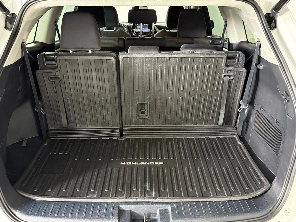 Used 2022 Beige Toyota LE image 39