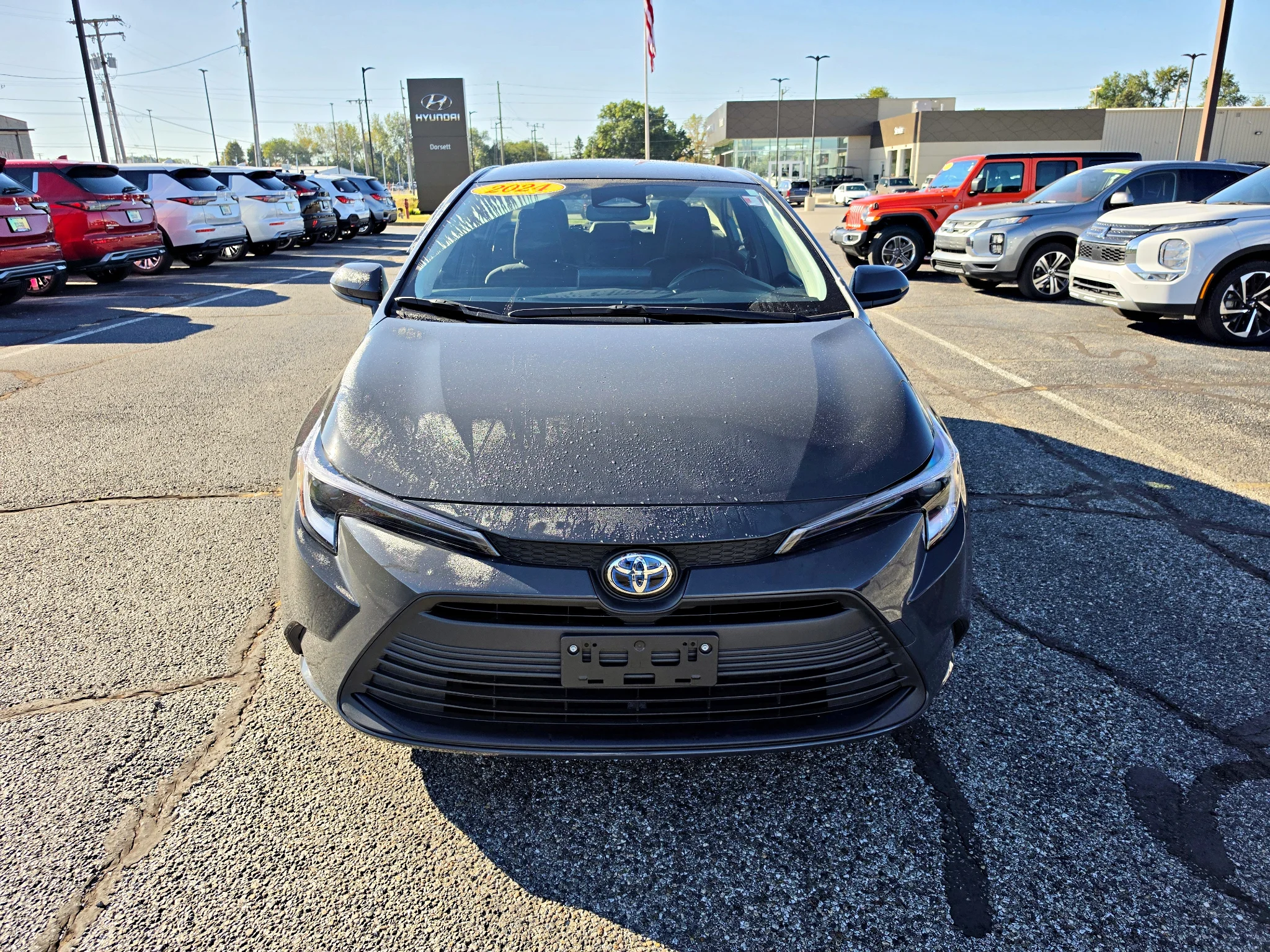 Used 2024 Underground Toyota Hybrid LE image 2