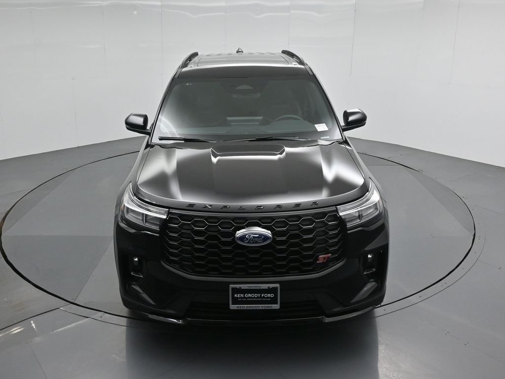 New 2026 Agate Black Metallic Ford ST image 37