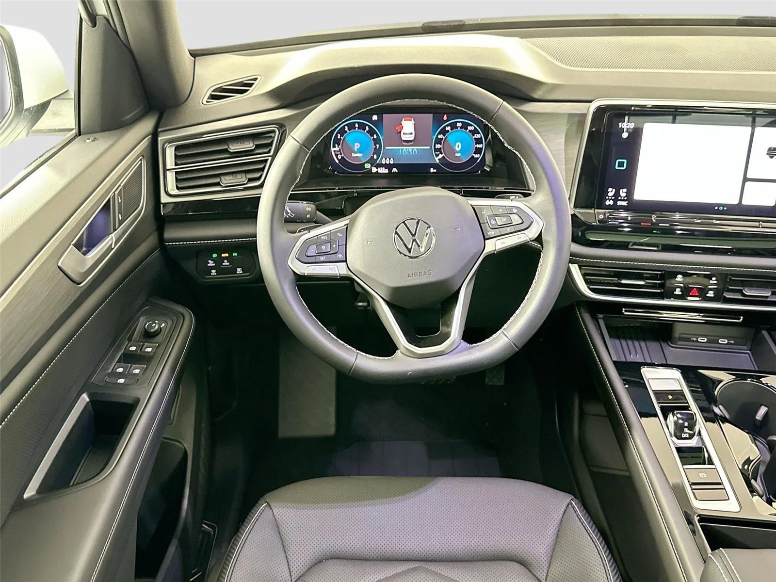 New 2026 Opal White Pearl Volkswagen 2.0T SE w/Technology image 22