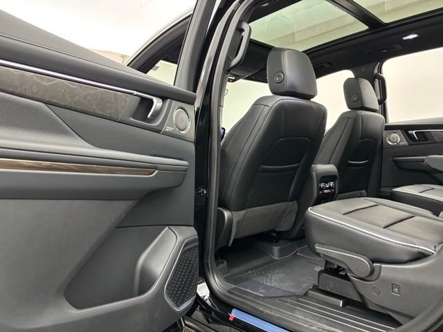 New 2026 Ebony Twilight Metallic Buick Avenir image 45
