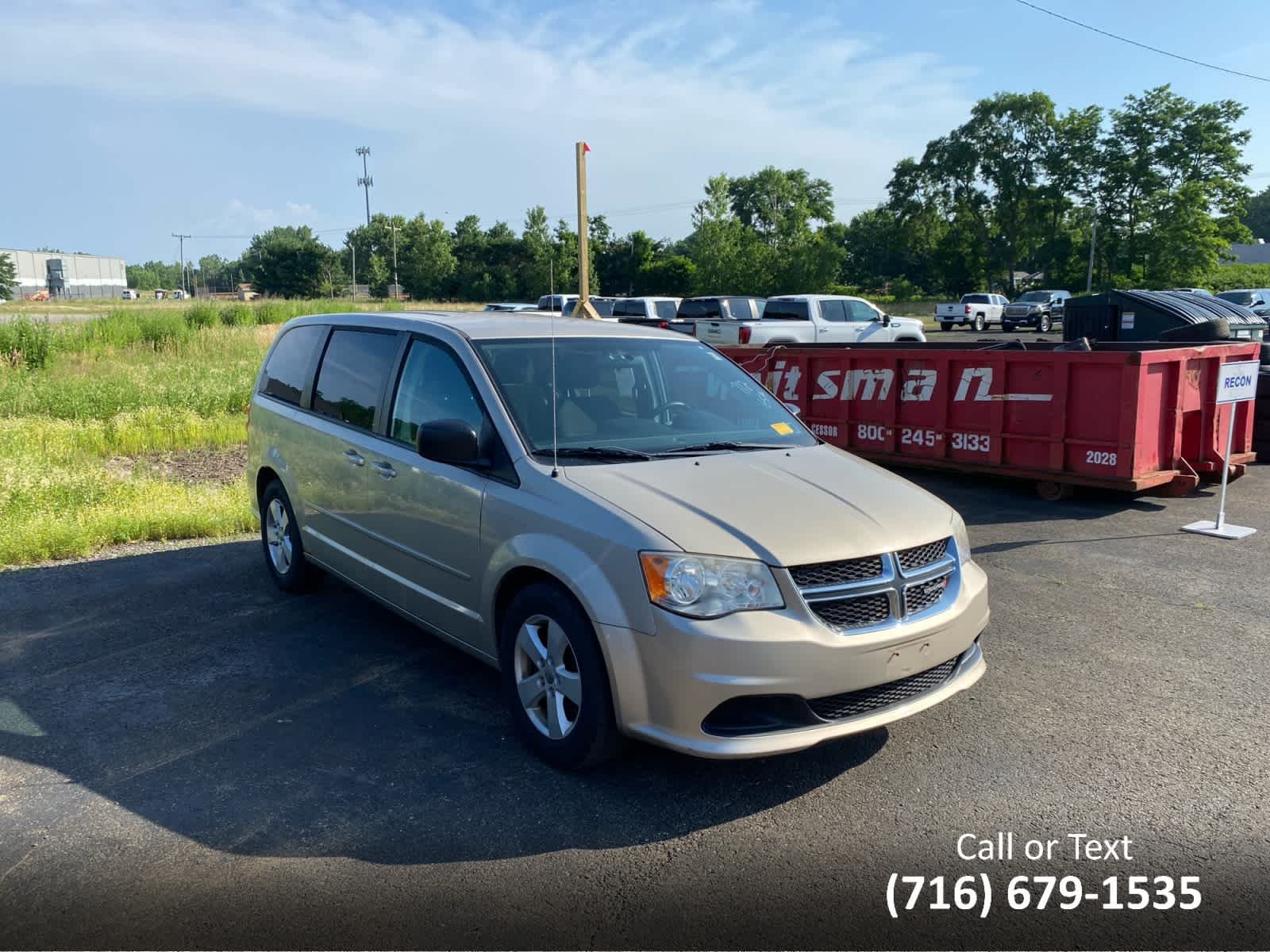 Used 2013 Cashmere Pearl Dodge SE image 3