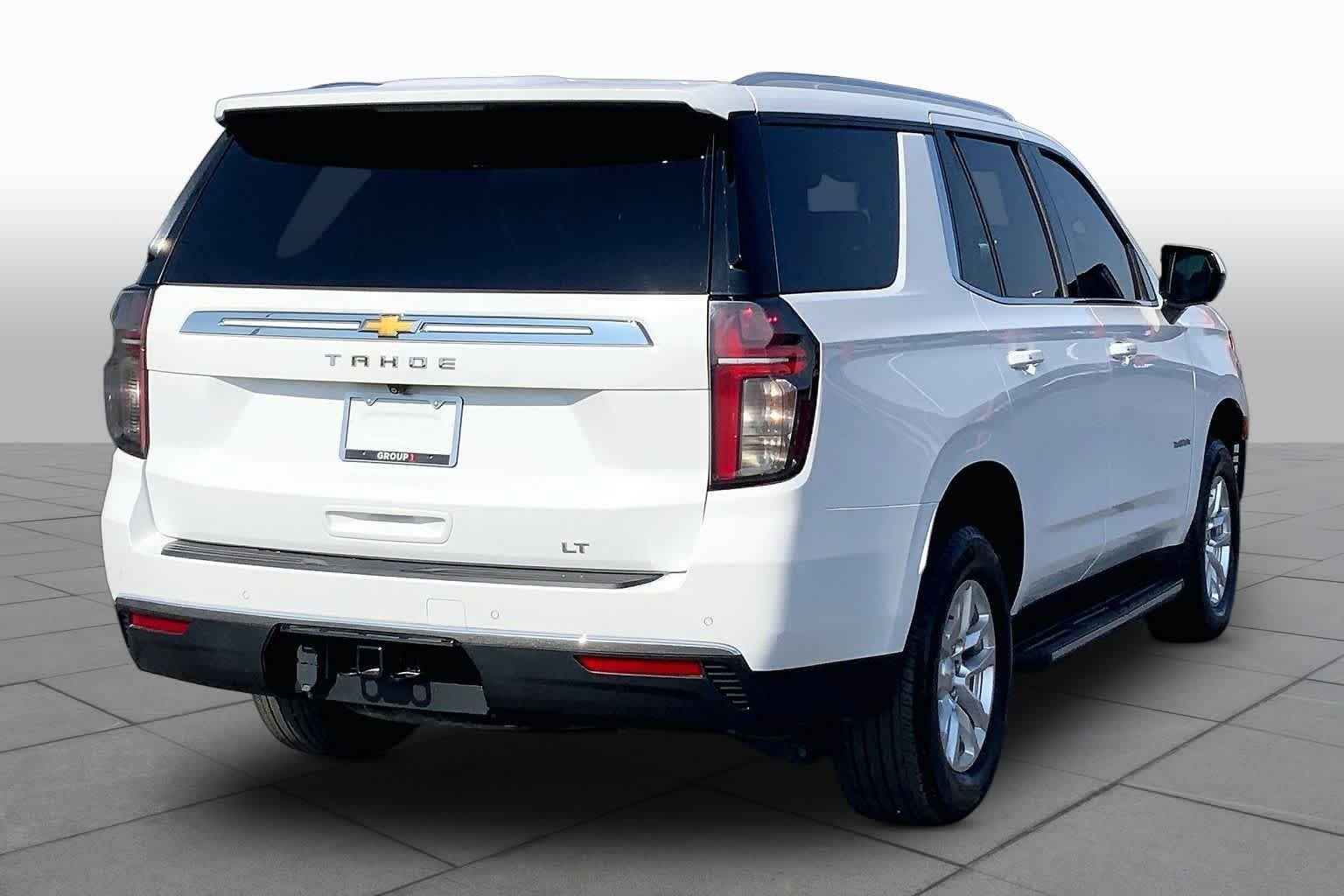 Used 2024 Summit White Chevrolet LT image 25