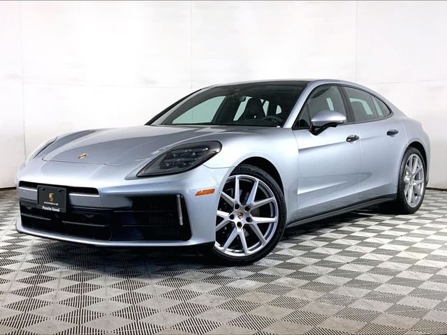 2026 Porsche Panamera Base