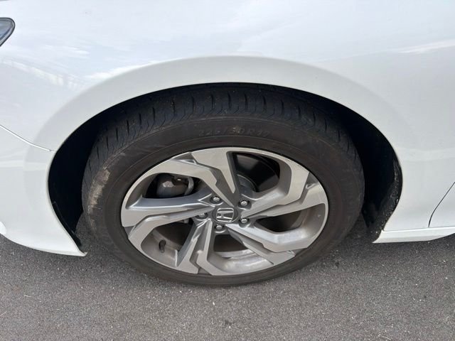 Certified Used 2020 Platinum White Pearl Honda EX image 10