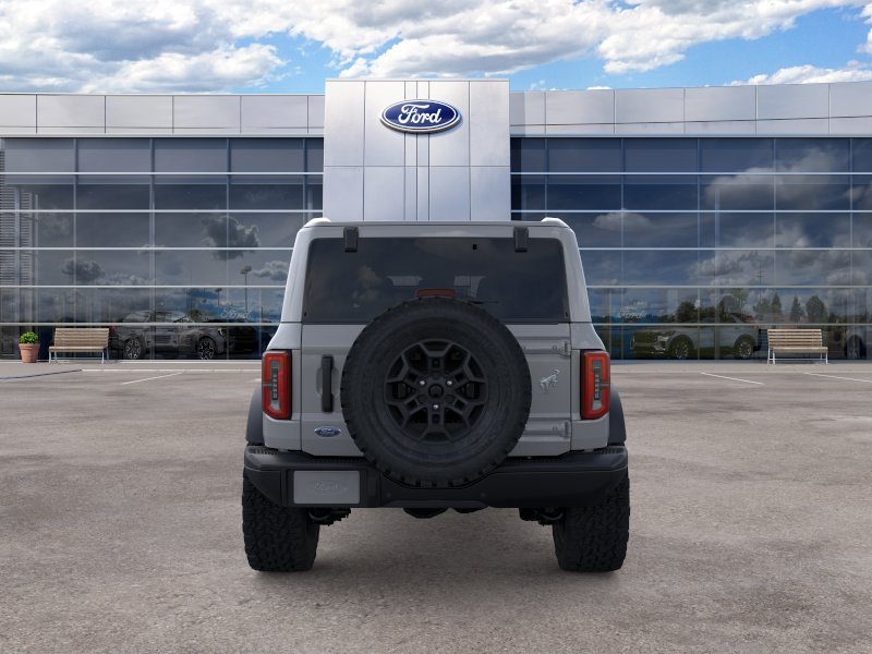 New 2026 Avalanche Gray Ford Badlands® image 5