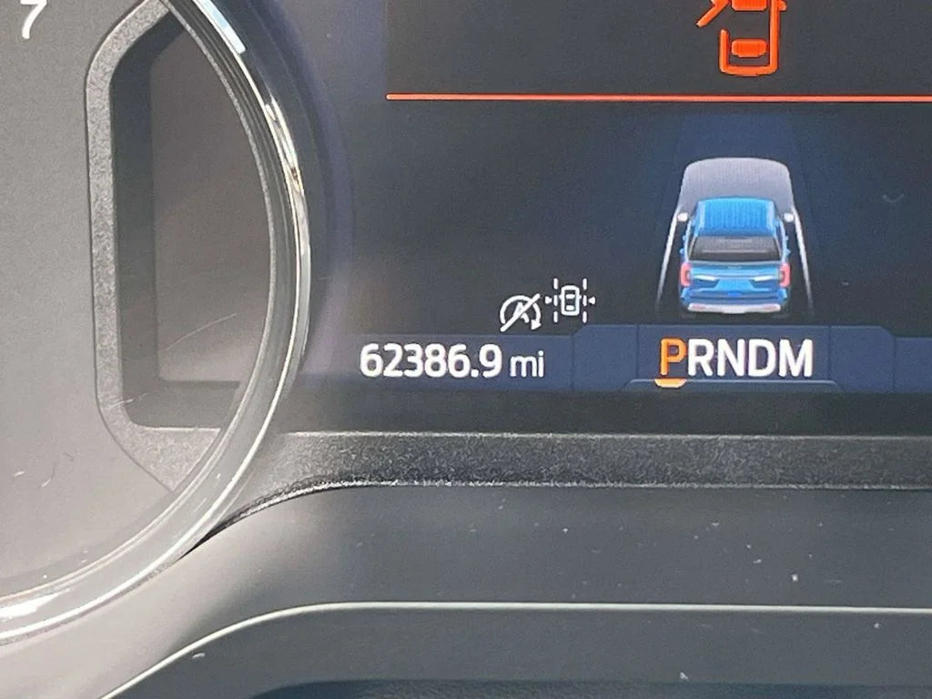 Used 2024 Gray Ford Limited image 23