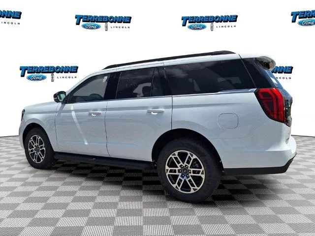 New 2026 Oxford White Ford Active image 34