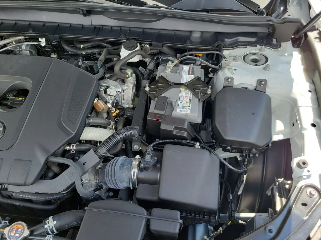 Used 2025 Beige Mazda 2.5 S Preferred Package image 40