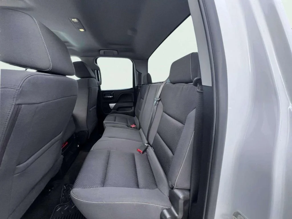 Certified Used 2018 SUMMIT WHITE Chevrolet LT image 17
