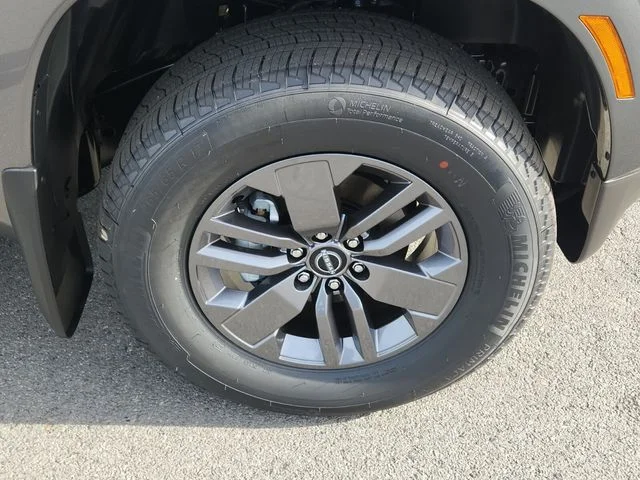 New 2026 Gun Metallic Nissan Crew Cab SV image 13