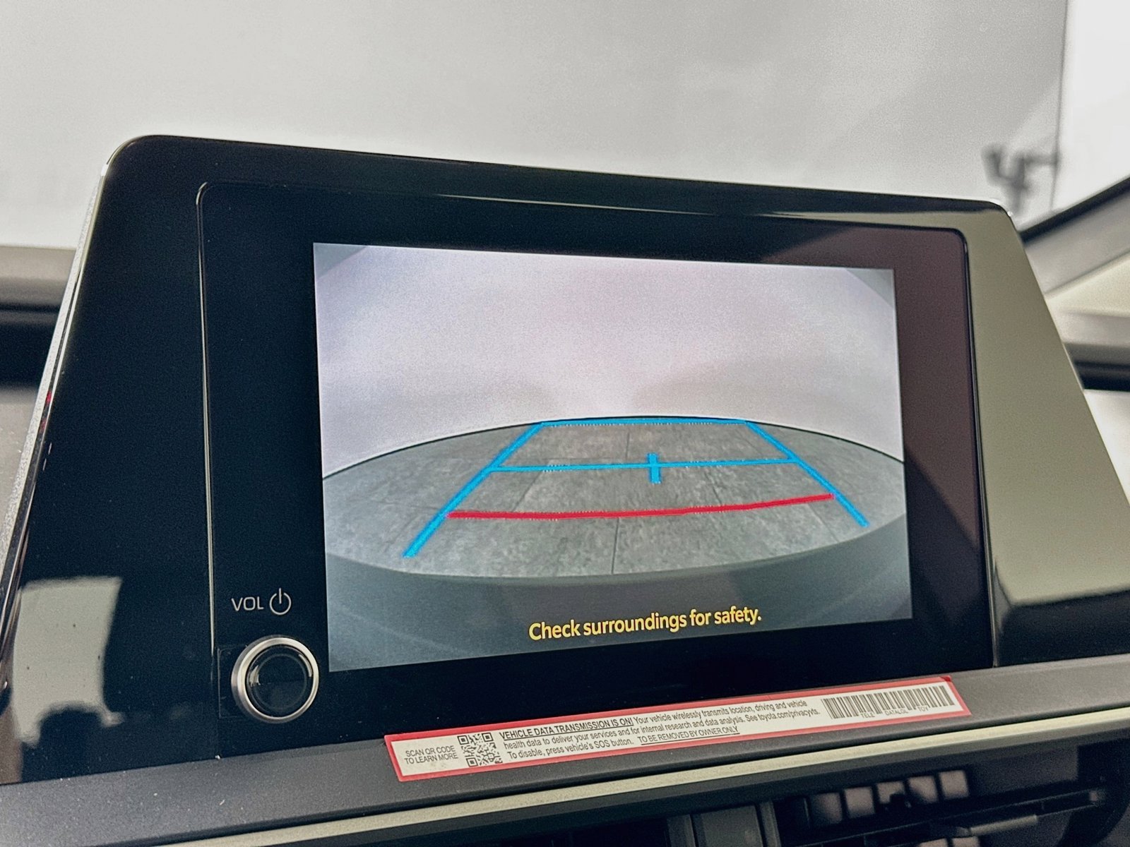 2026 Toyota Prius LE - Photo 19