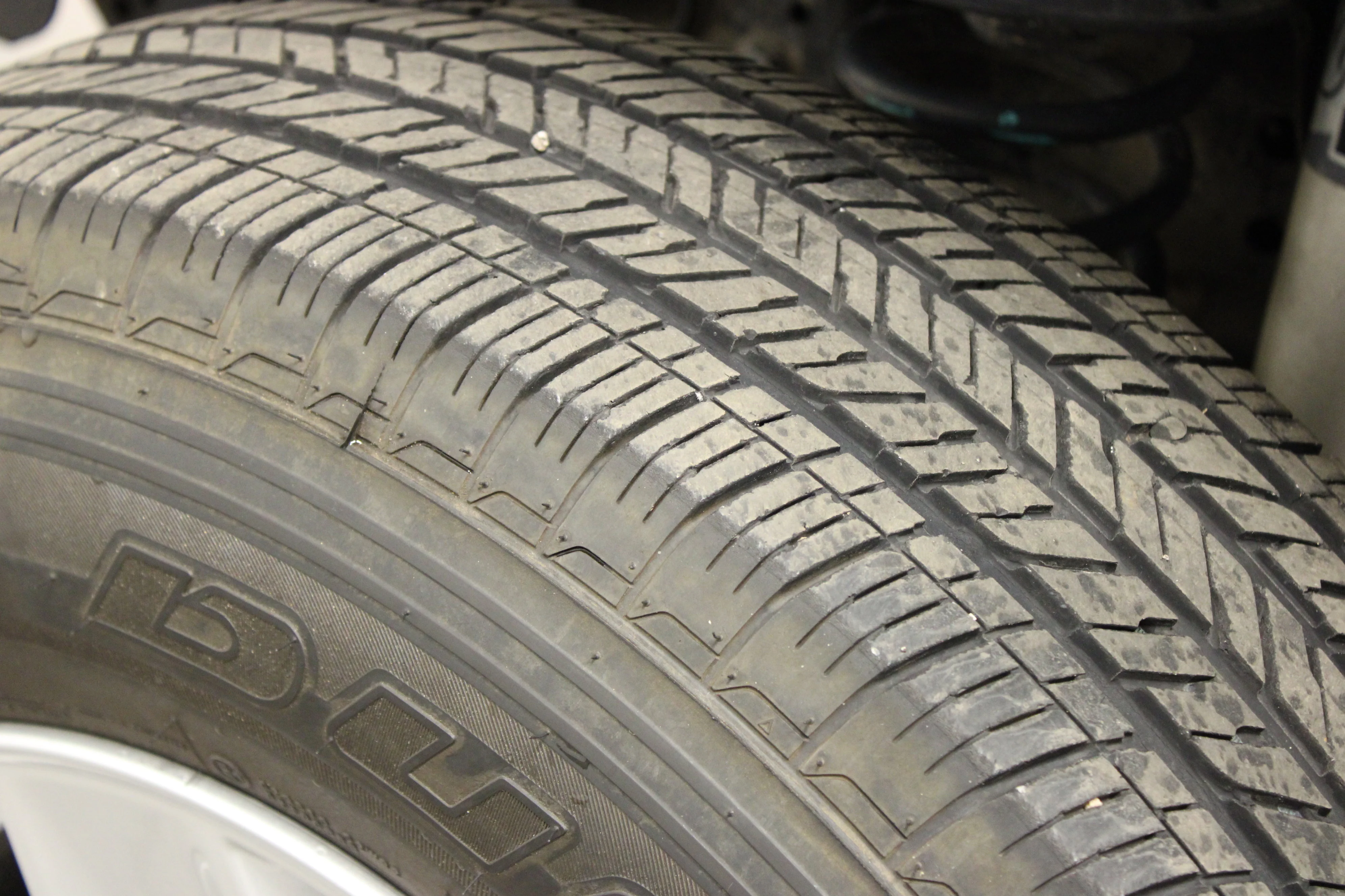 Used 2022 Granite Crystal Metallic Clearcoat Jeep Sport image 11