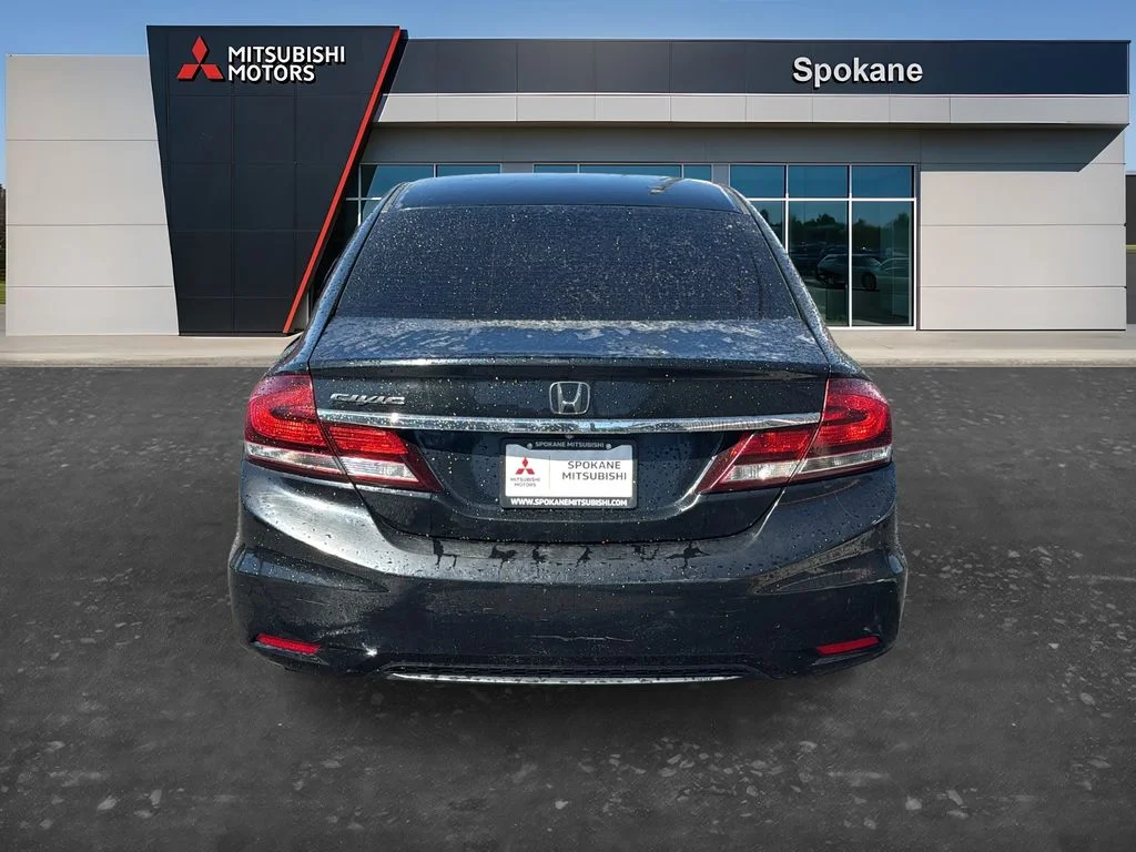 Used 2015 Crystal Black Pearl Honda LX image 5