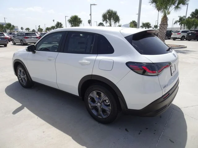 New 2027 Platinum White Pearl Honda LX image 6