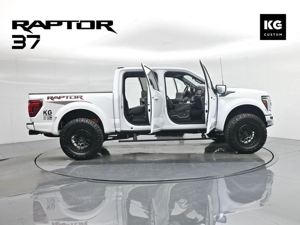 Used 2025 White Ford Raptor image 3