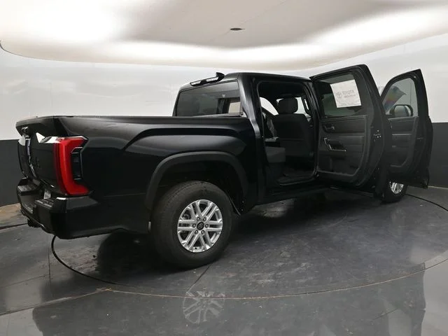2026 Toyota Tundra SR5 - Photo 34