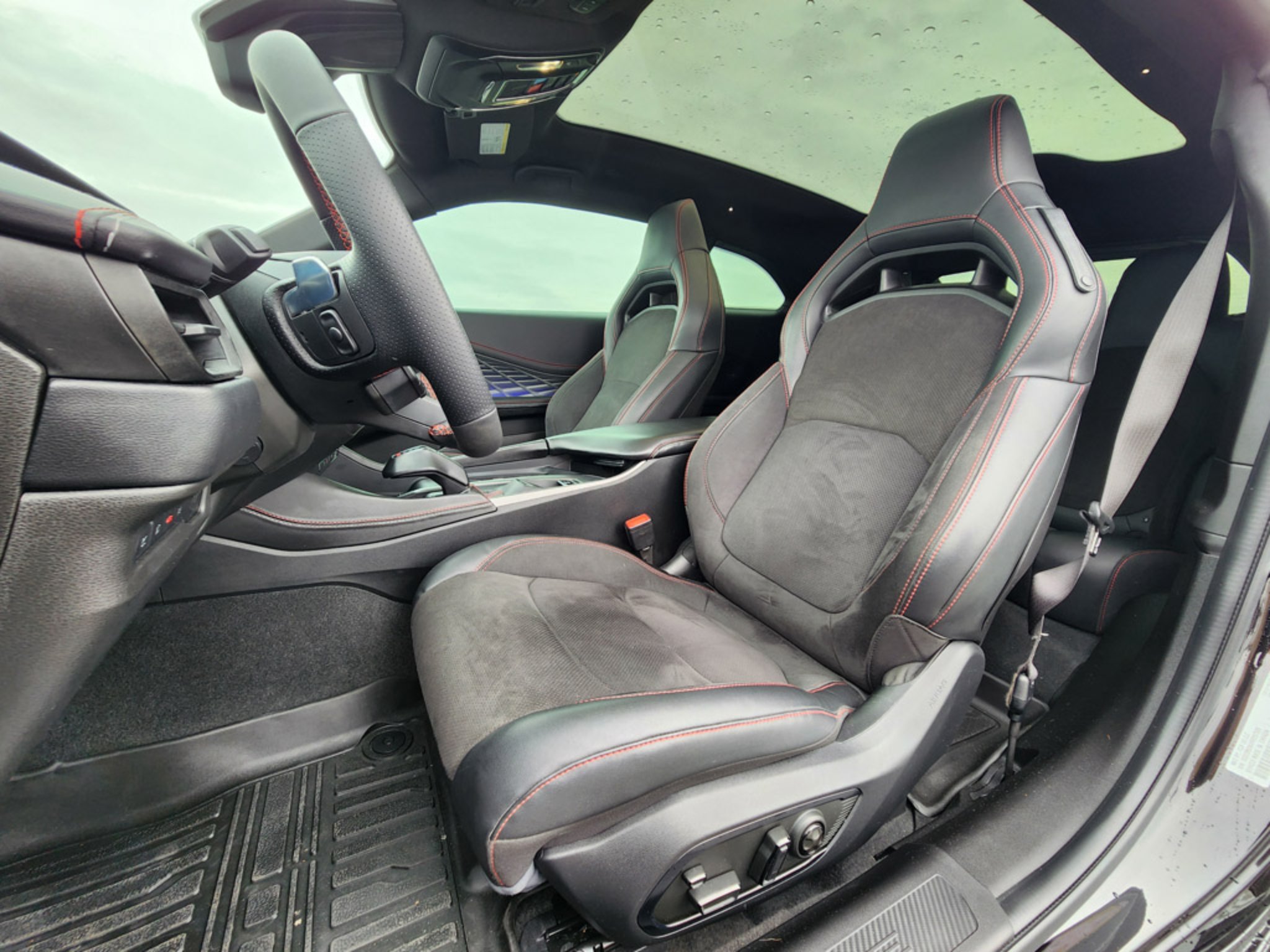 Used 2024 Diamond Black Crystal Pearlcoat Dodge Scat Pack image 12