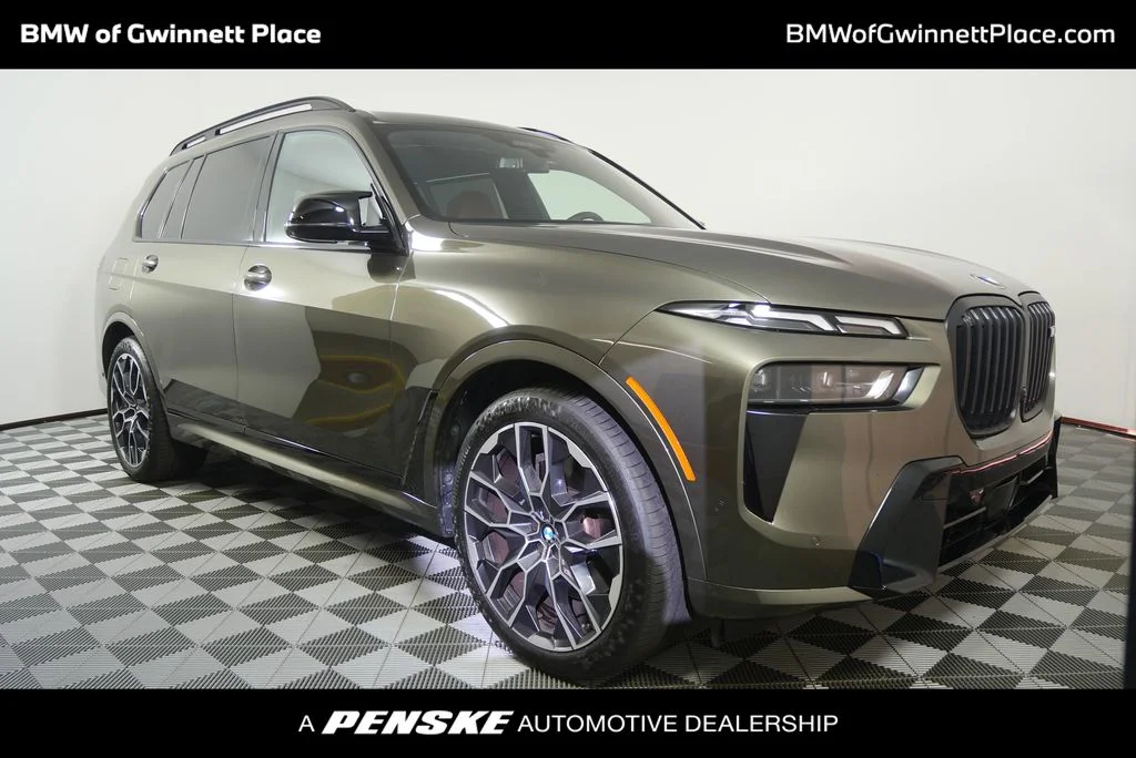 2024 BMW X7 M60i's photo