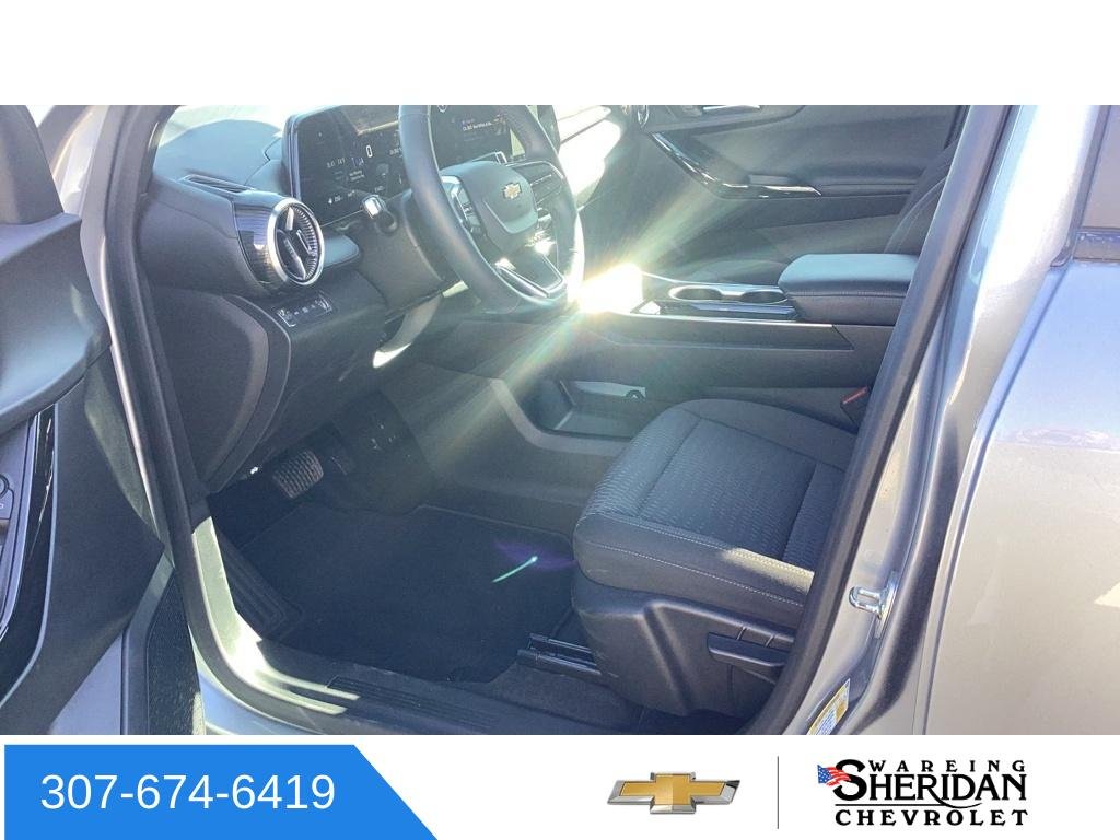2025 Chevrolet Equinox LT - Photo 8