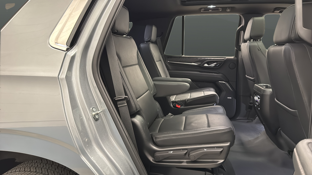 Used 2023 Sterling Metallic GMC Denali image 23