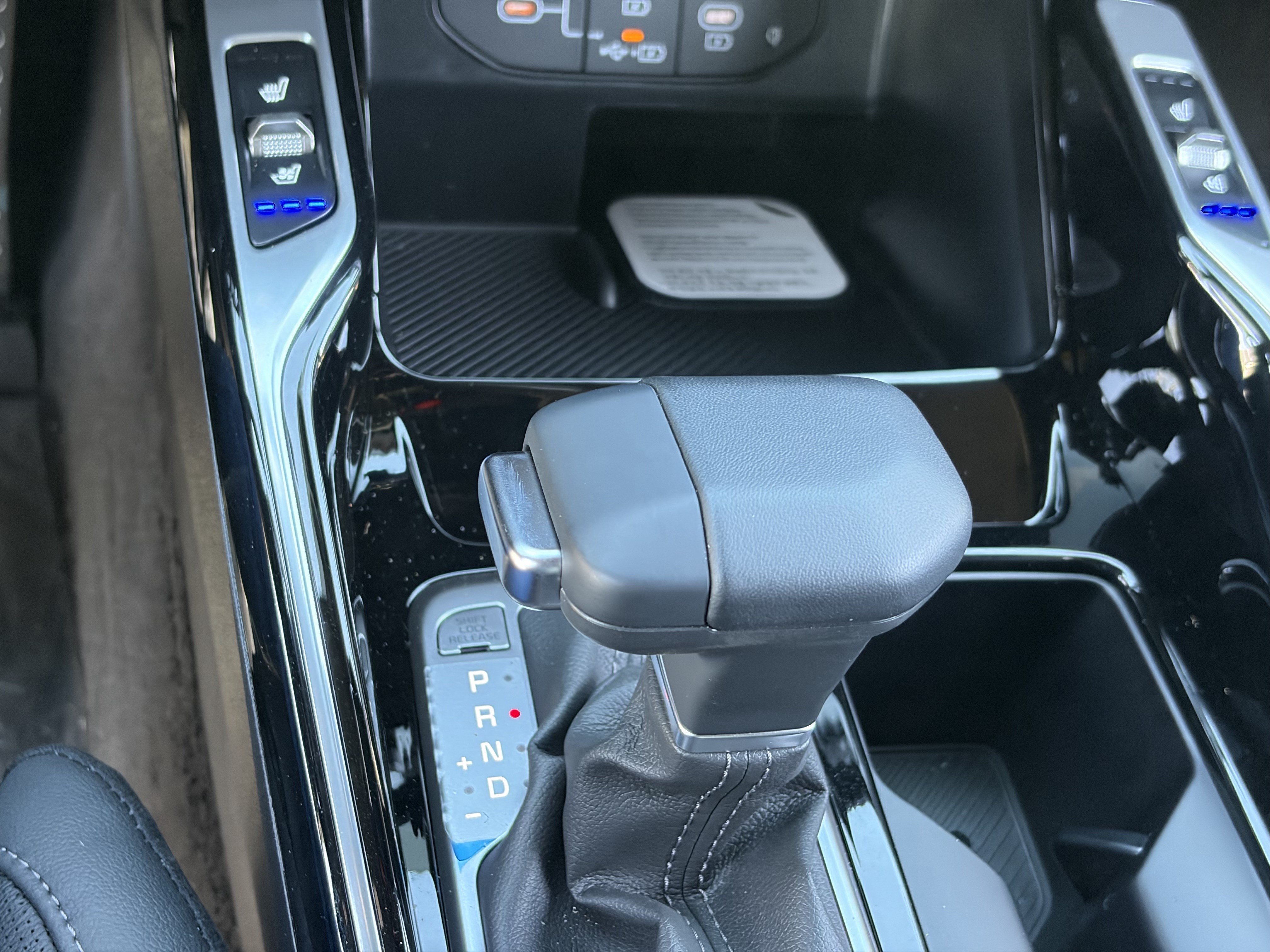 New 2026 Jungle Green Kia X-Line SX Prestige AWD image 29